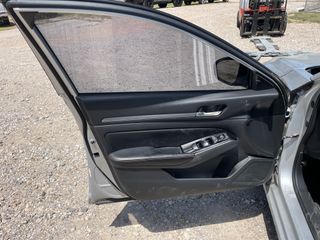 2024 Nissan Altima SR FWD - Driver's Front Door Image